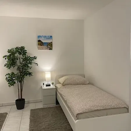 Full Service Apartment